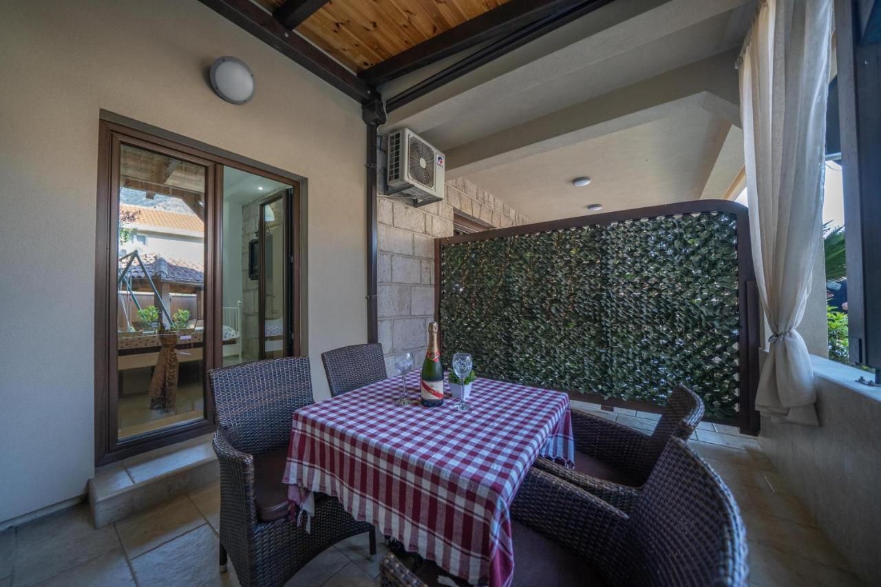 Apartments Milunovic Κότορ Εξωτερικό φωτογραφία
